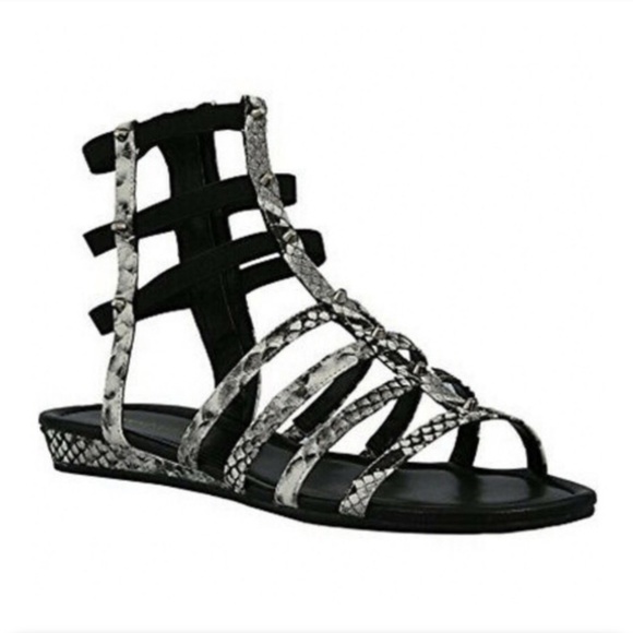 Bold & Edgy Marc Fisher Gladiator Sandals - Picture 2 of 7